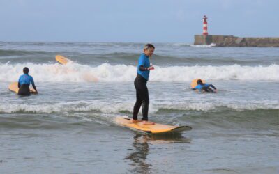 Surf Experience at Estela Surf & Hostel, Surf Camp Porto